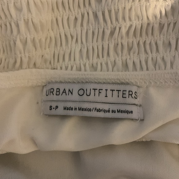 Urban Outfitters Emma Cipro Smocked Cami Top Ivory Size S - Picture 4 of 5